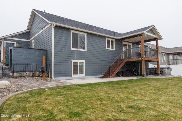 296 W TENNESSEE AVE, Post Falls, ID 83854