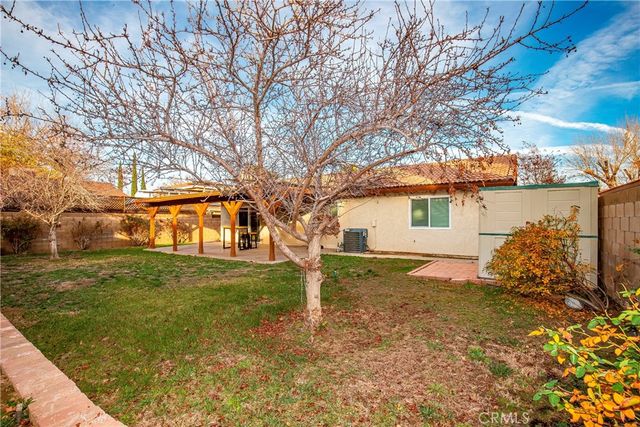43629 Rembrandt Street, Lancaster, CA 93535
