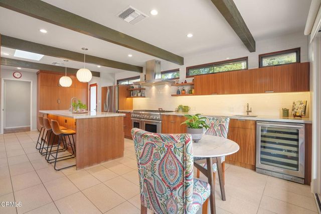 1025 Nithsdale Road, Pasadena, CA 91105