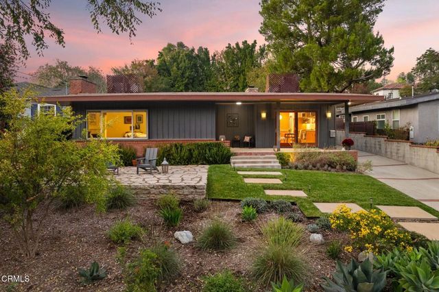 1025 Nithsdale Road, Pasadena, CA 91105