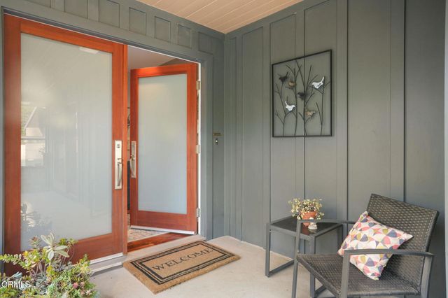 1025 Nithsdale Road, Pasadena, CA 91105