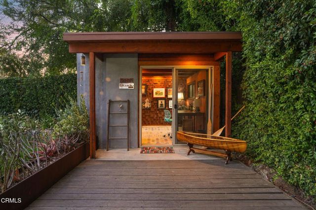 1025 Nithsdale Road, Pasadena, CA 91105