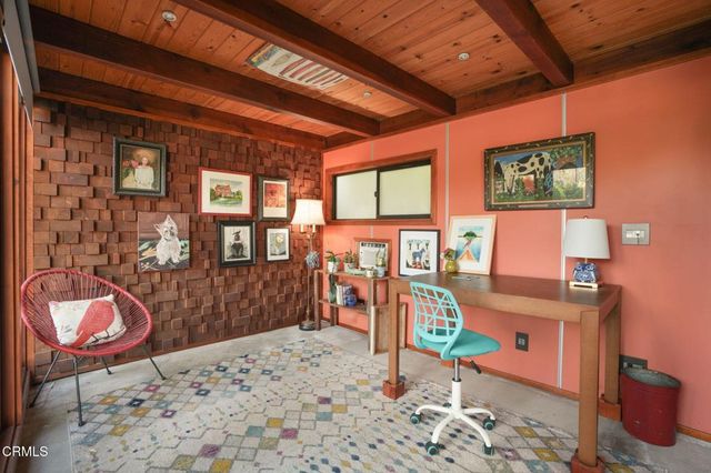 1025 Nithsdale Road, Pasadena, CA 91105