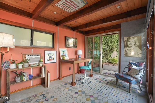 1025 Nithsdale Road, Pasadena, CA 91105