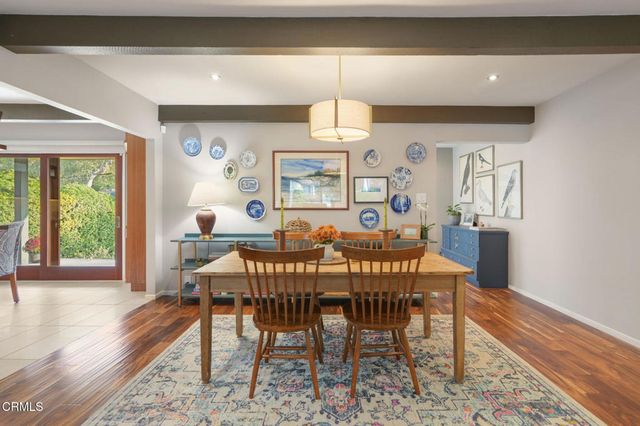 1025 Nithsdale Road, Pasadena, CA 91105