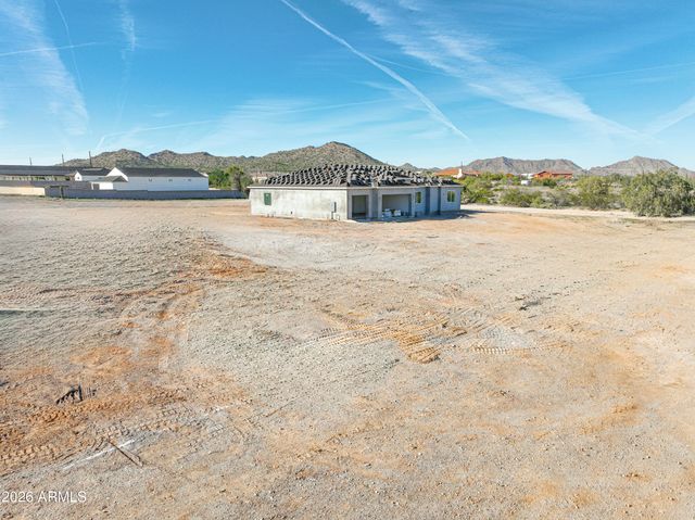 28676 N Saddle Tramp Way, Queen Creek, AZ 85144