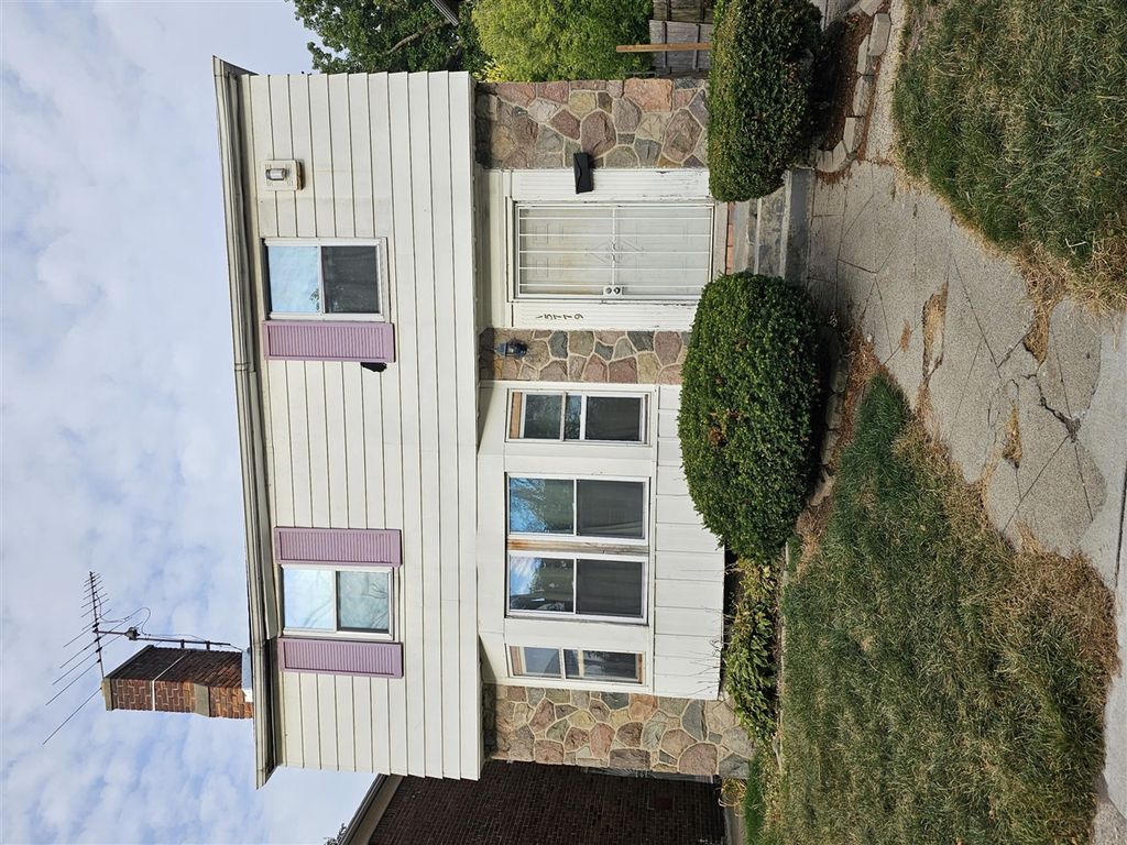 15779 Birwood Street, Detroit, MI 48238