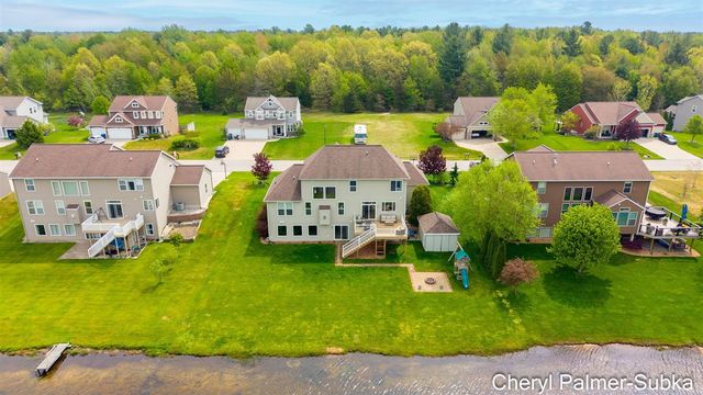6293 Norfolk Drive, Muskegon, MI 49444
