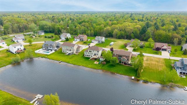 6293 Norfolk Drive, Muskegon, MI 49444