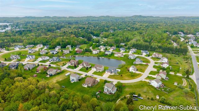 6293 Norfolk Drive, Muskegon, MI 49444