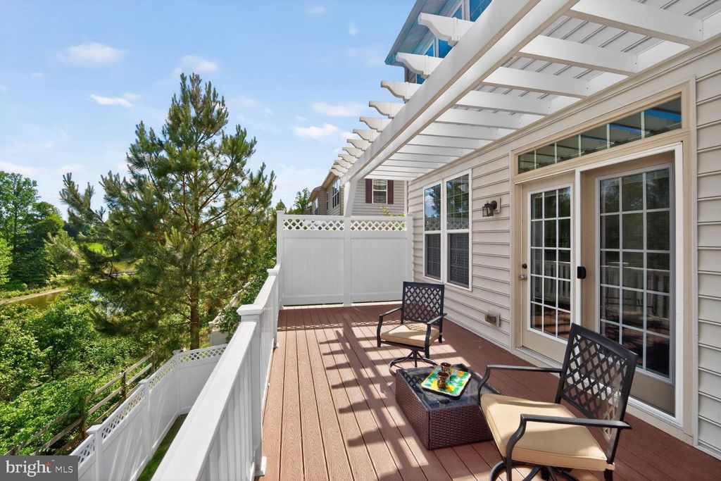 Image 17 of property listing at 15515 SUNNINGDALE PL, Upper Marlboro, MD 20774