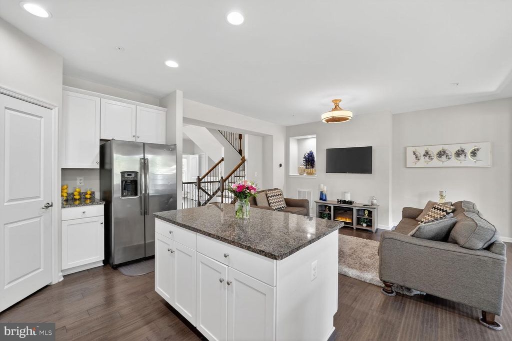 Image 20 of property listing at 15515 SUNNINGDALE PL, Upper Marlboro, MD 20774