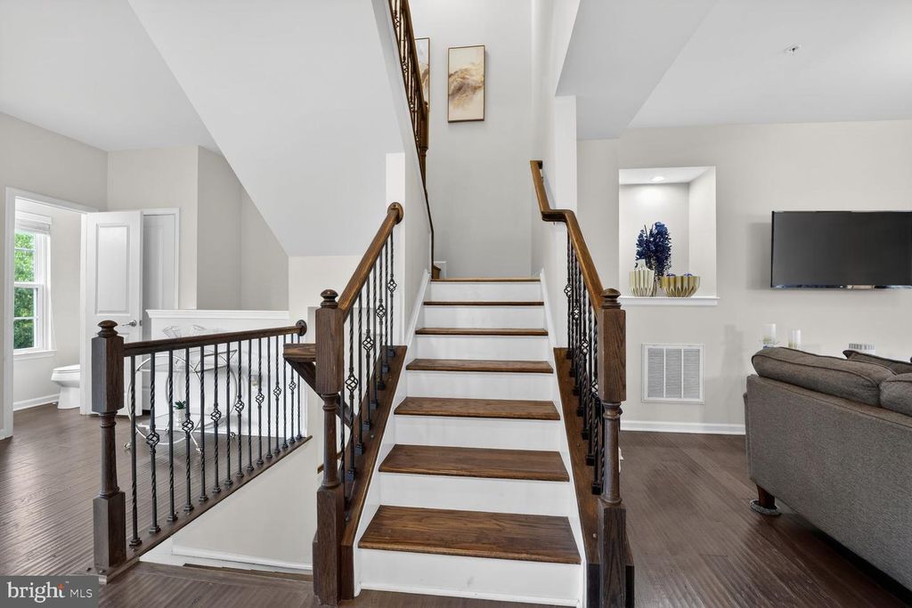Image 21 of property listing at 15515 SUNNINGDALE PL, Upper Marlboro, MD 20774