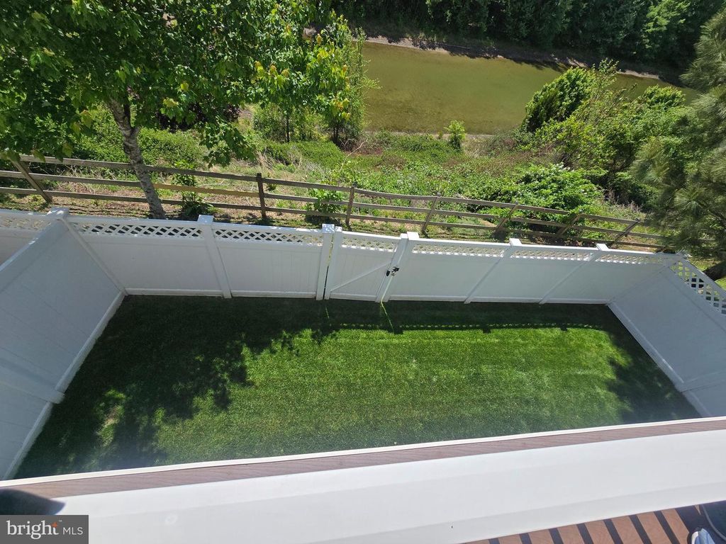 Image 36 of property listing at 15515 SUNNINGDALE PL, Upper Marlboro, MD 20774