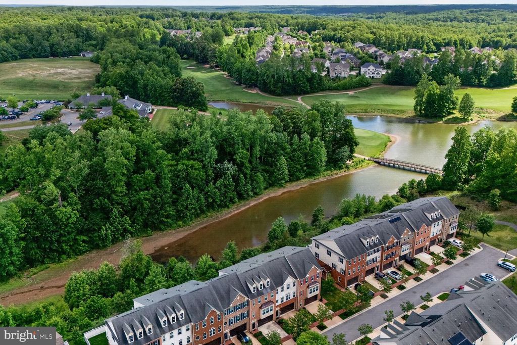 Image 41 of property listing at 15515 SUNNINGDALE PL, Upper Marlboro, MD 20774