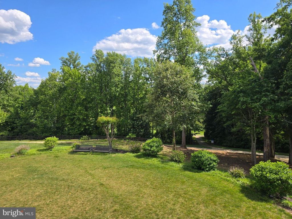Image 50 of property listing at 15515 SUNNINGDALE PL, Upper Marlboro, MD 20774