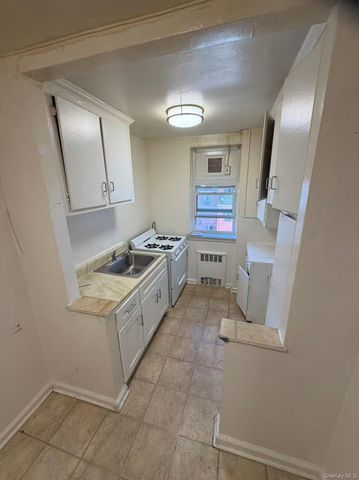 14444 41st Avenue 4C, Flushing, NY 11355