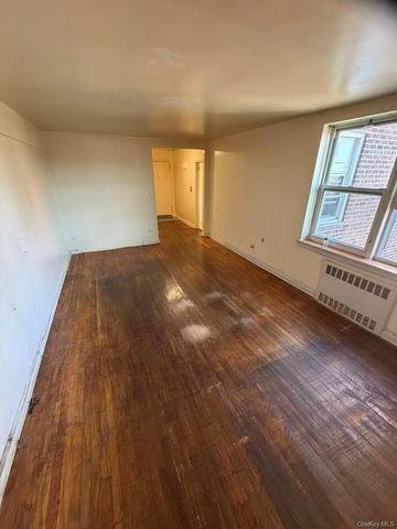 14444 41st Avenue 4C, Flushing, NY 11355