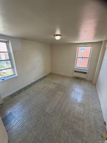 14444 41st Avenue 4C, Flushing, NY 11355