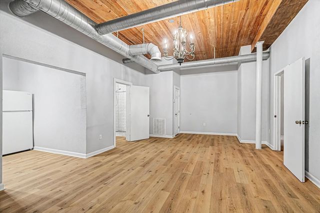 1827 Avenue O 2, Galveston, TX 77550