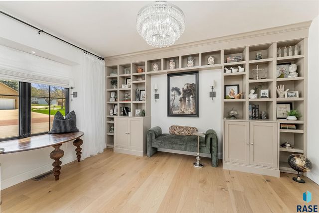 2841 E Old Orchard Trl Trail, Sioux Falls, SD 57103