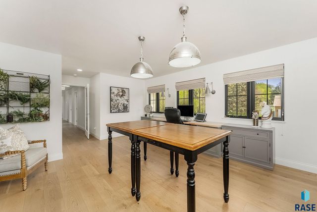 2841 E Old Orchard Trl Trail, Sioux Falls, SD 57103