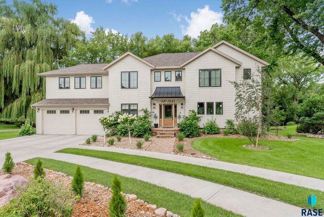 2841 E Old Orchard Trl Trail, Sioux Falls, SD 57103