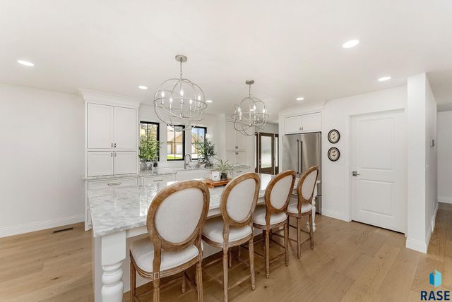 2841 E Old Orchard Trl Trail, Sioux Falls, SD 57103