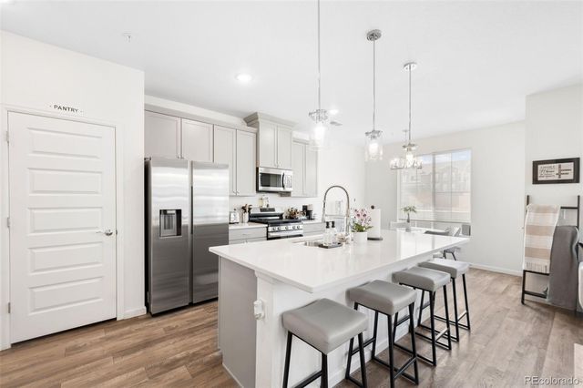 23728 E Ida Drive B, Aurora, CO 80016