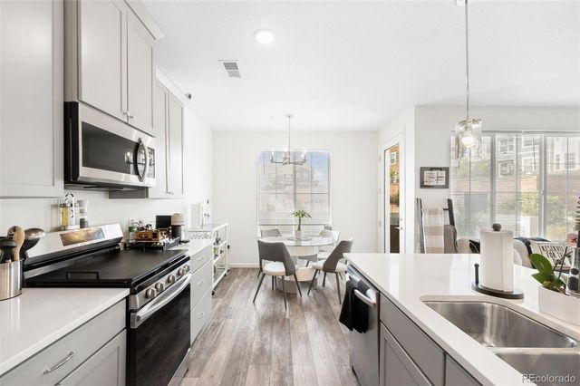 23728 E Ida Drive B, Aurora, CO 80016