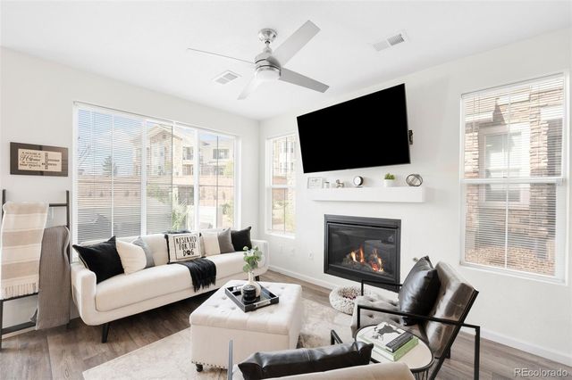 23728 E Ida Drive B, Aurora, CO 80016