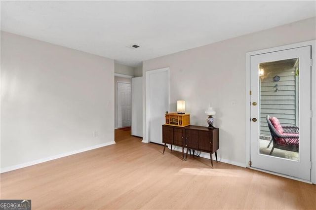 1114 Mcclelen Way, Decatur, GA 30033