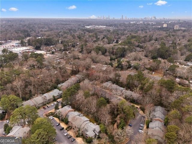 1114 Mcclelen Way, Decatur, GA 30033