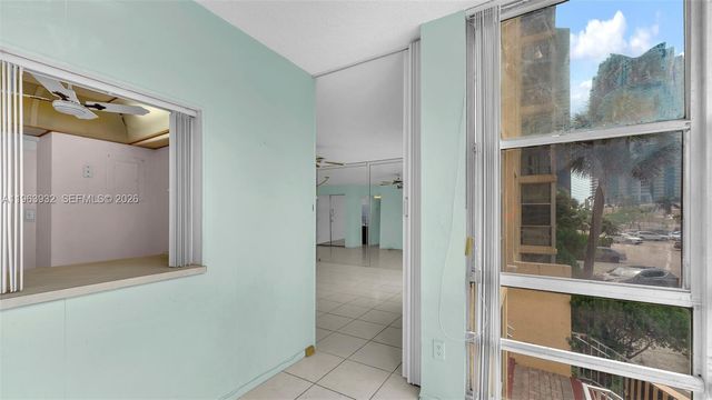 200 172nd St 222, Sunny Isles Beach, FL 33160