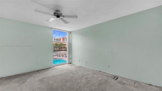 200 172nd St 222, Sunny Isles Beach, FL 33160