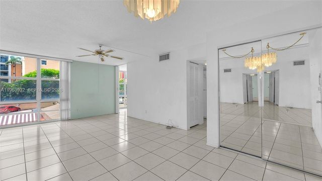 200 172nd St 222, Sunny Isles Beach, FL 33160