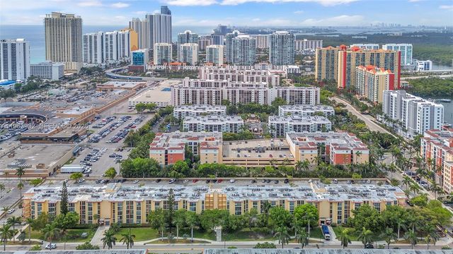 200 172nd St 222, Sunny Isles Beach, FL 33160