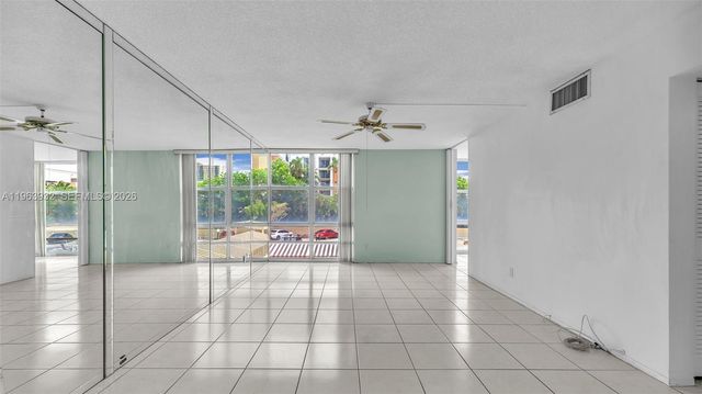 200 172nd St 222, Sunny Isles Beach, FL 33160