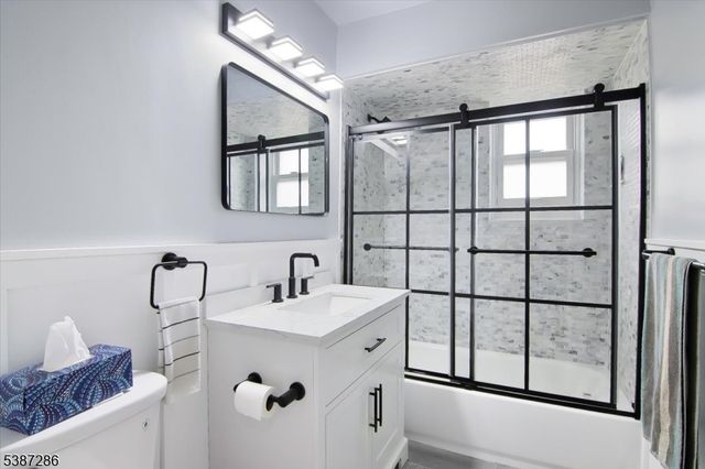 1004 Unicorn Way 2, Clifton City, NJ 07011