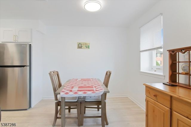 1004 Unicorn Way 2, Clifton City, NJ 07011