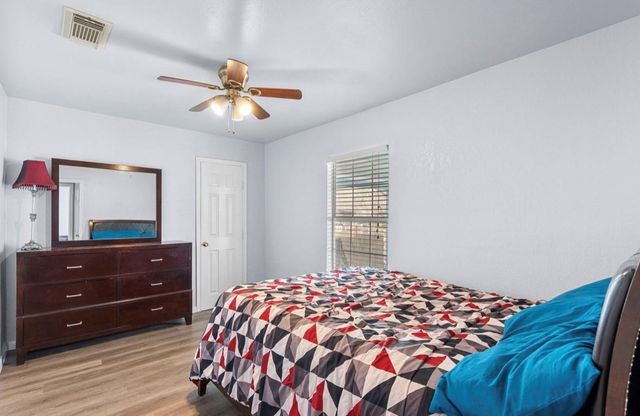 620 6th Street, Dickinson, TX 77539