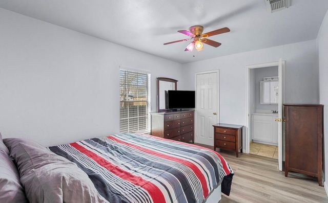 620 6th Street, Dickinson, TX 77539