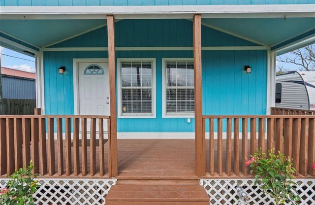 620 6th Street, Dickinson, TX 77539