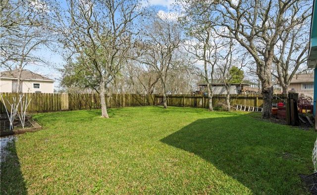 620 6th Street, Dickinson, TX 77539