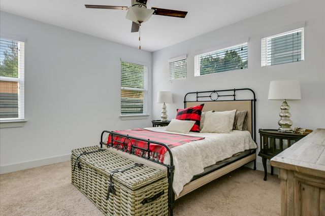 5801 Swayden LN, Austin, TX 78745