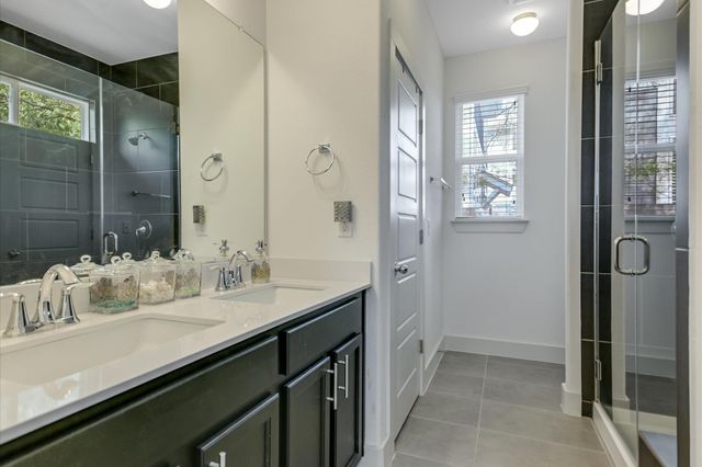 5801 Swayden LN, Austin, TX 78745