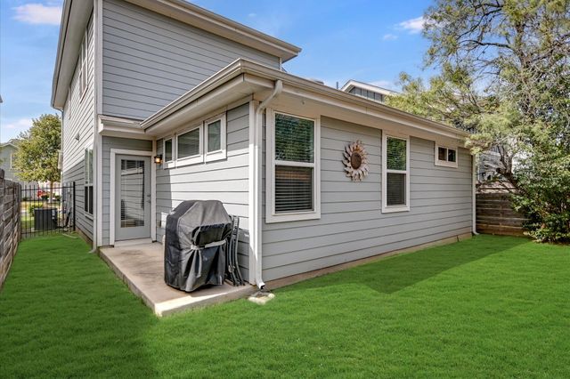 5801 Swayden LN, Austin, TX 78745