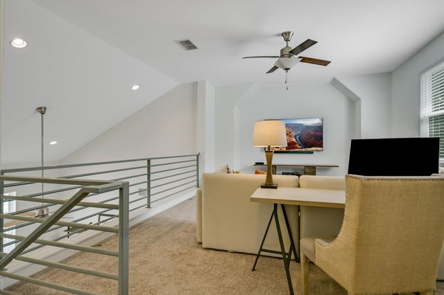 5801 Swayden LN, Austin, TX 78745