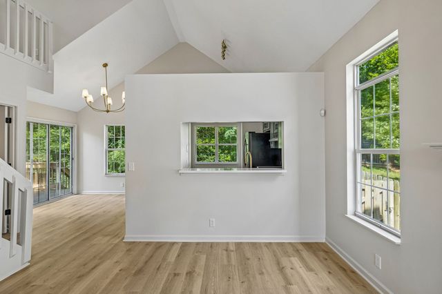1040 Mulberry Way, Nashville, TN 37207