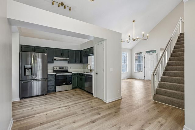 1040 Mulberry Way, Nashville, TN 37207